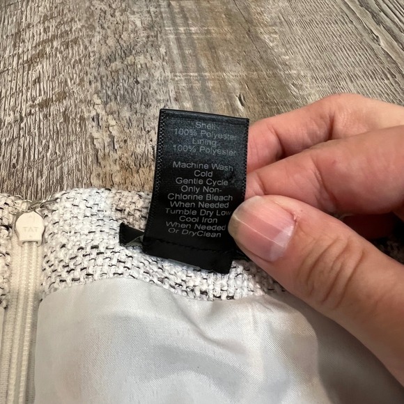 Ann Taylor Factory Tweed Pencil Skirt Black White Size 2 - Picture 3 of 7